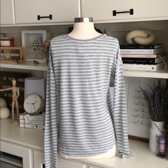 Vince Long Sleeve T-shirt - Picture 2 of 4